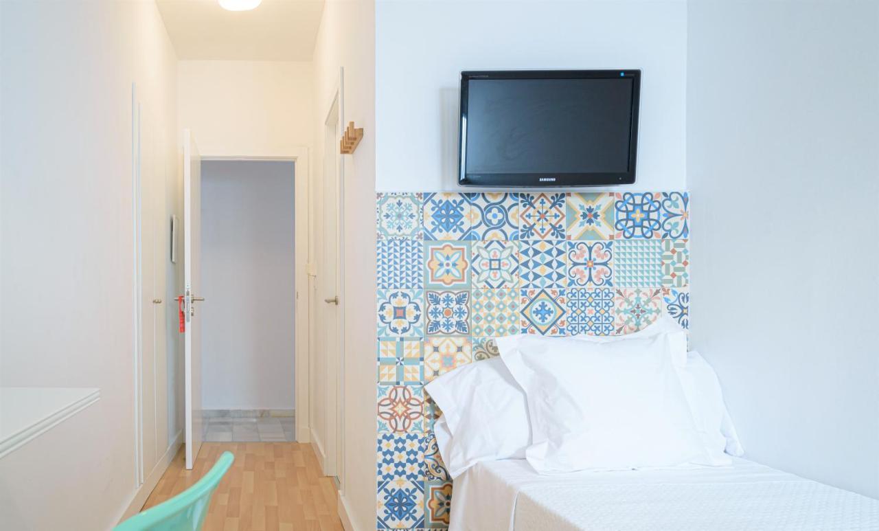 Hostal La Calzada Tarifa Dış mekan fotoğraf
