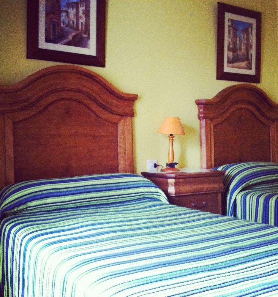 Hostal La Calzada Tarifa Dış mekan fotoğraf